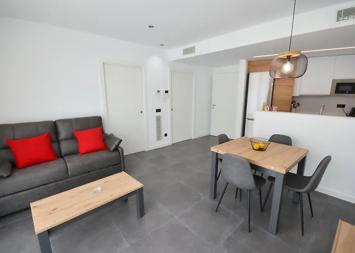 Apartment Port