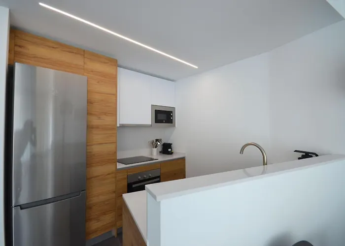 Apartment Port *
