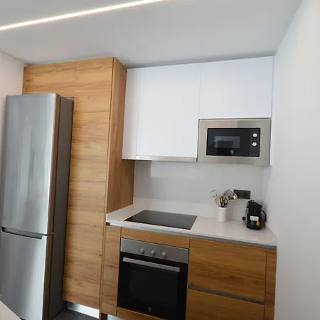 Apartment Port *