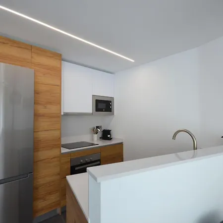 Apartment Port *